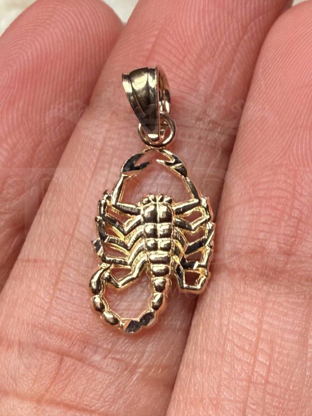 14K Yellow Gold Scorpion Pendant